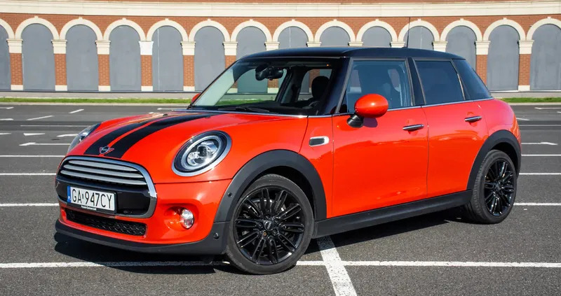 dolnośląskie MINI Cooper cena 73900 przebieg: 76200, rok produkcji 2018 z Łódź